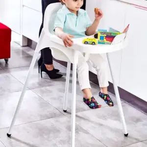 Chaise haute pour bébé