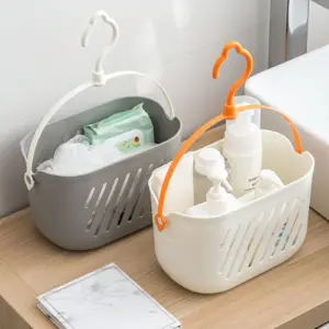 Plastique suspendu douche toilette bain cuisine paniers baignoire coin organisateur dortoir fourre-tout crochets support suspendu panier de rangement avec crochet