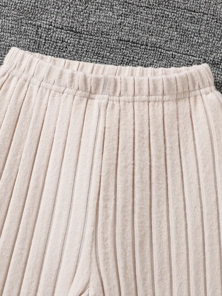 Ensemble de mode printemps-automne 2 pièces pour filles de 4 à 8 ans, comprenant un haut tricoté à col rond et un pantalon tricoté ample, idéal comme cadeau pour l'Aïd, Pâques, le carnaval, le festival du printemps ou les fêtes.